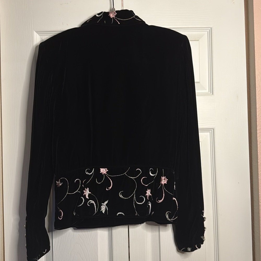Vintage Emanuel Ungaro Black Velvet Embroidered Jacket Size 10 - Picture 6 of 8